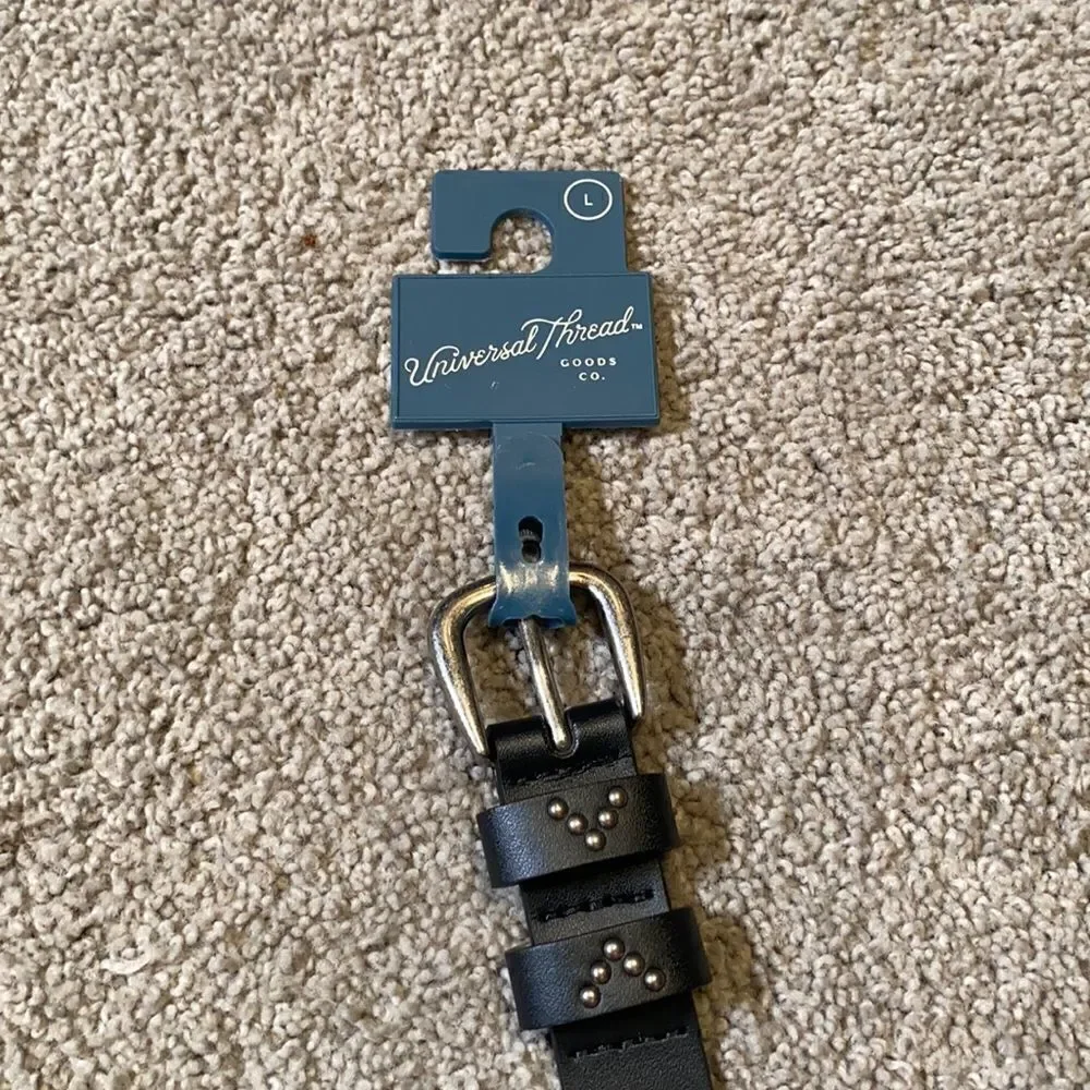 Women’s Black Belt with Silver Buckle & Silver Detail Size L NWT